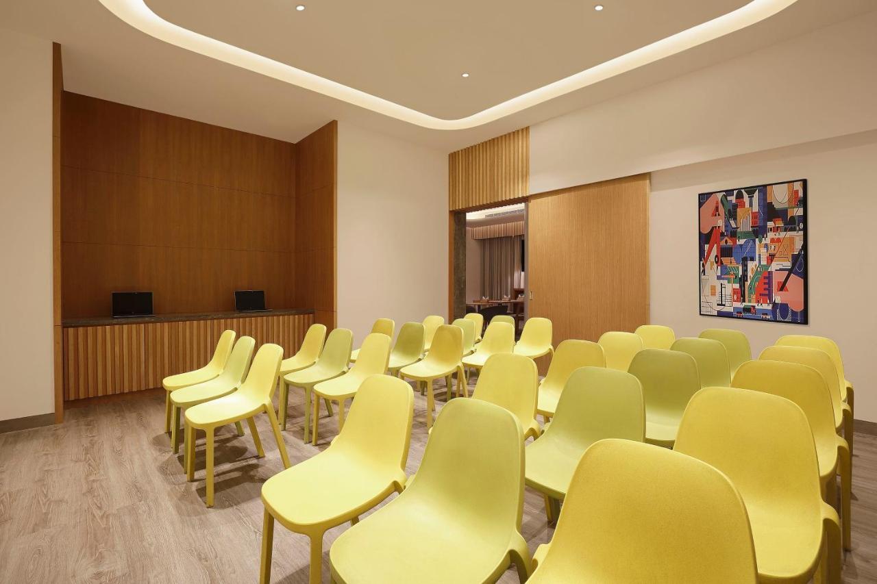 Holiday Inn Express Hyderabad Hitec City By Ihg Buitenkant foto