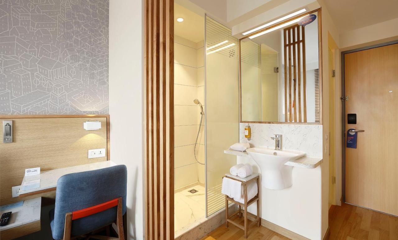 Holiday Inn Express Hyderabad Hitec City By Ihg Buitenkant foto